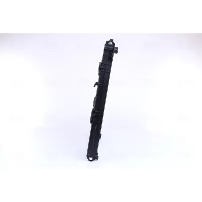 Hladnjak, hlađenje motora NISSENS NIS 646807 IC-B8BE43