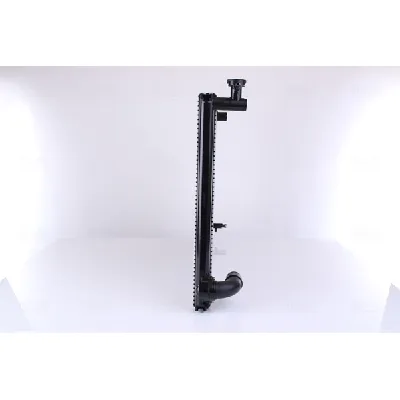 Hladnjak, hlađenje motora NISSENS NIS 646829 IC-C4A059