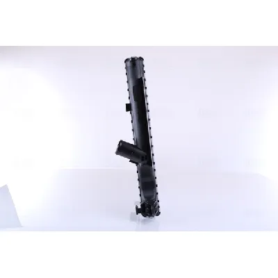 Hladnjak, hlađenje motora NISSENS NIS 64693 IC-B9F1FC