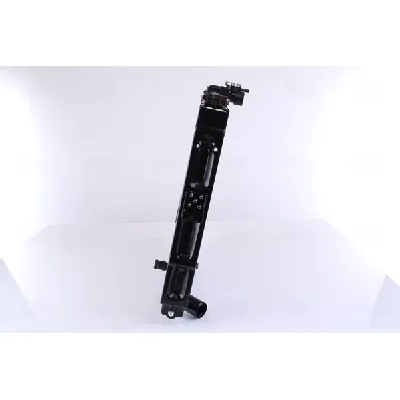 Hladnjak, hlađenje motora NISSENS NIS 66645 IC-9D28B5