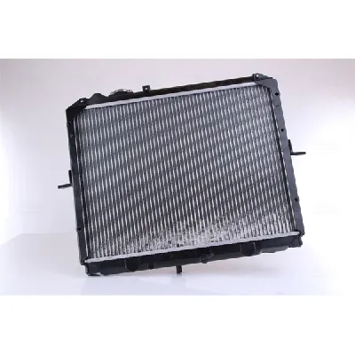 Hladnjak, hlađenje motora NISSENS NIS 66646 IC-9D28B6