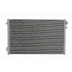 Kondenzator, klima-uređaj THERMOTEC KTT110676 IC-F4E037