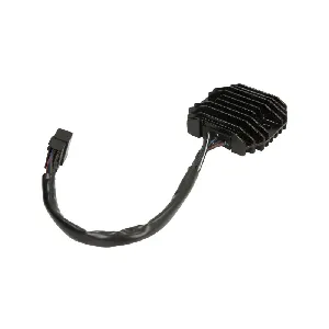 Regler alternatora ARROWHEAD AKI6037 IC-E70F20