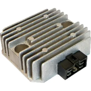 Regler alternatora DZE DZE02405 IC-G0VFJX
