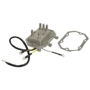 Regler alternatora SIERRA 18-5832 IC-F8B2F2