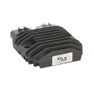 Regler alternatora TOURMAX RGU-238 IC-C4774F
