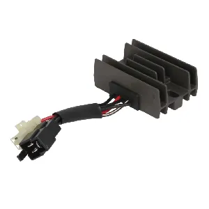 Regler alternatora TOURMAX RGU-311 IC-C41A67