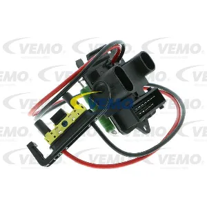 Regulator, ventilator kabine VEMO V40-79-0007 IC-D7D0F8