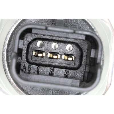 Senzor, pritisak goriva VEMO V22-72-0129 IC-E8B152