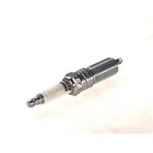 Svećica za paljenje CHAMPION RE14MCC4 E570 IC-BB7712