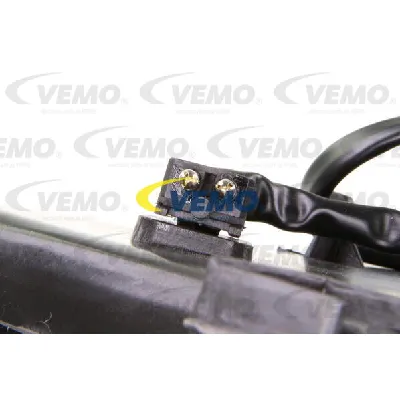 Ventilator, hlađenje motora VEMO V30-01-0008 IC-D7EB10